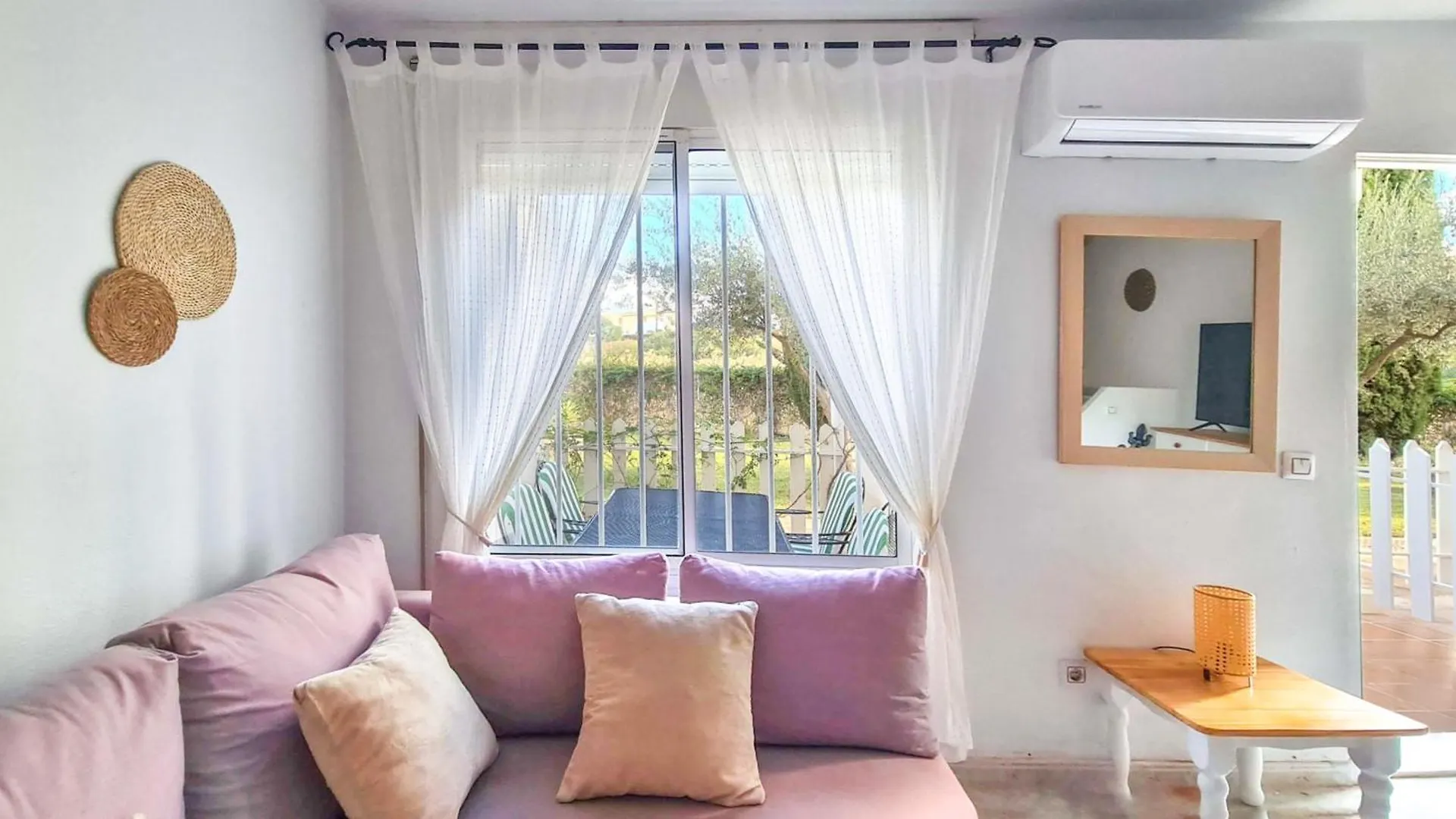 Appartement Garden Vistas. Hermoso Duplex Con Patio, Solarium Y Piscina. Vera Espagne
